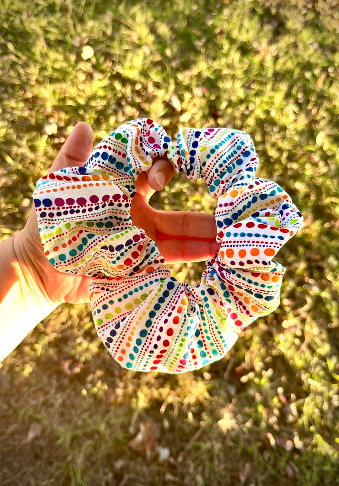Rainbow Dots (Oversized)