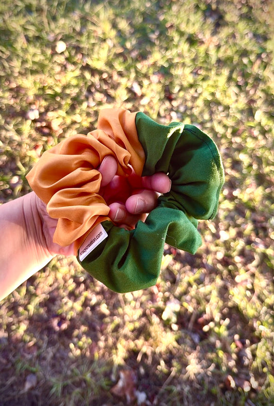 SATIN Gold / Non Satin Green Dark (Regular)